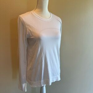 Lululemon Swiftly Relaxed Long Sleeve Tee White Size 6 like new with tags